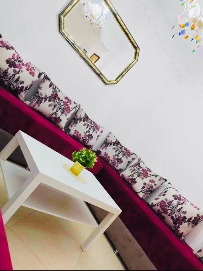 Appartement Charmant Fnideq Bagian luar foto